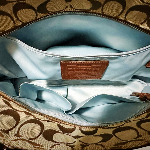 Vintage Coach Signature Brown and Tan Shoulder Bag - Picture 16 of 16